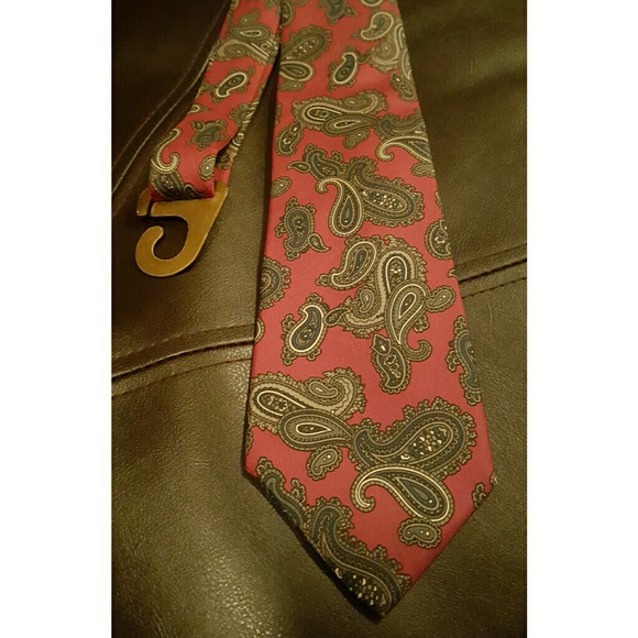 Mario Valentino Other - Mario Valentino Men's Tie